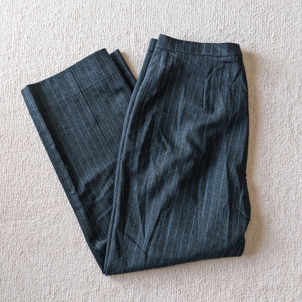 Paul Stuart gray and blue pinstripe wool trousers, size 12